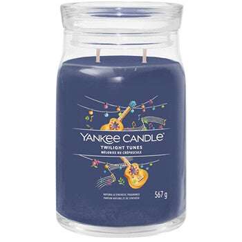 Twilight Tunes Signature Candle 567.0g