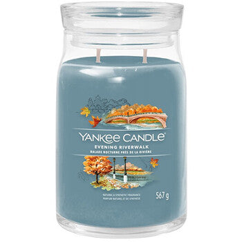 Evening Riverwalk Signature Candle 368.0g