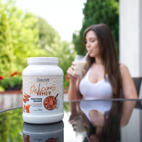 OstroVit Delicious WHEY (700 g, Strawberry Wafers)
